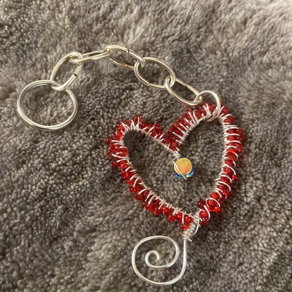 🎉sale! Handmade wire-wrapped keychain. Beautiful beads wire wrap heart - Picture 2 of 7